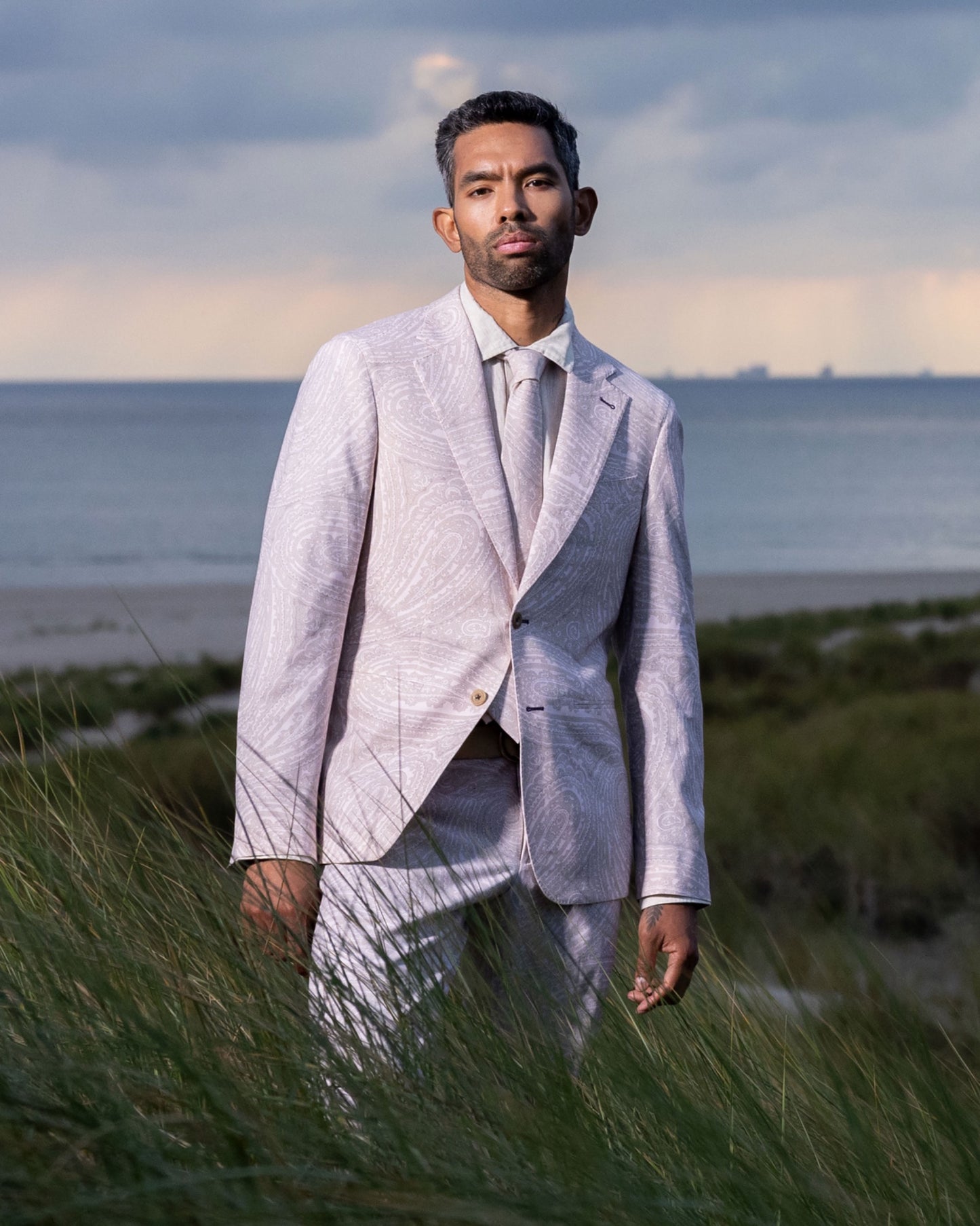 JUDD FULLY LINED WILD PAISLEY OXFORD TAILORED WOOL BLAZER - IVORY