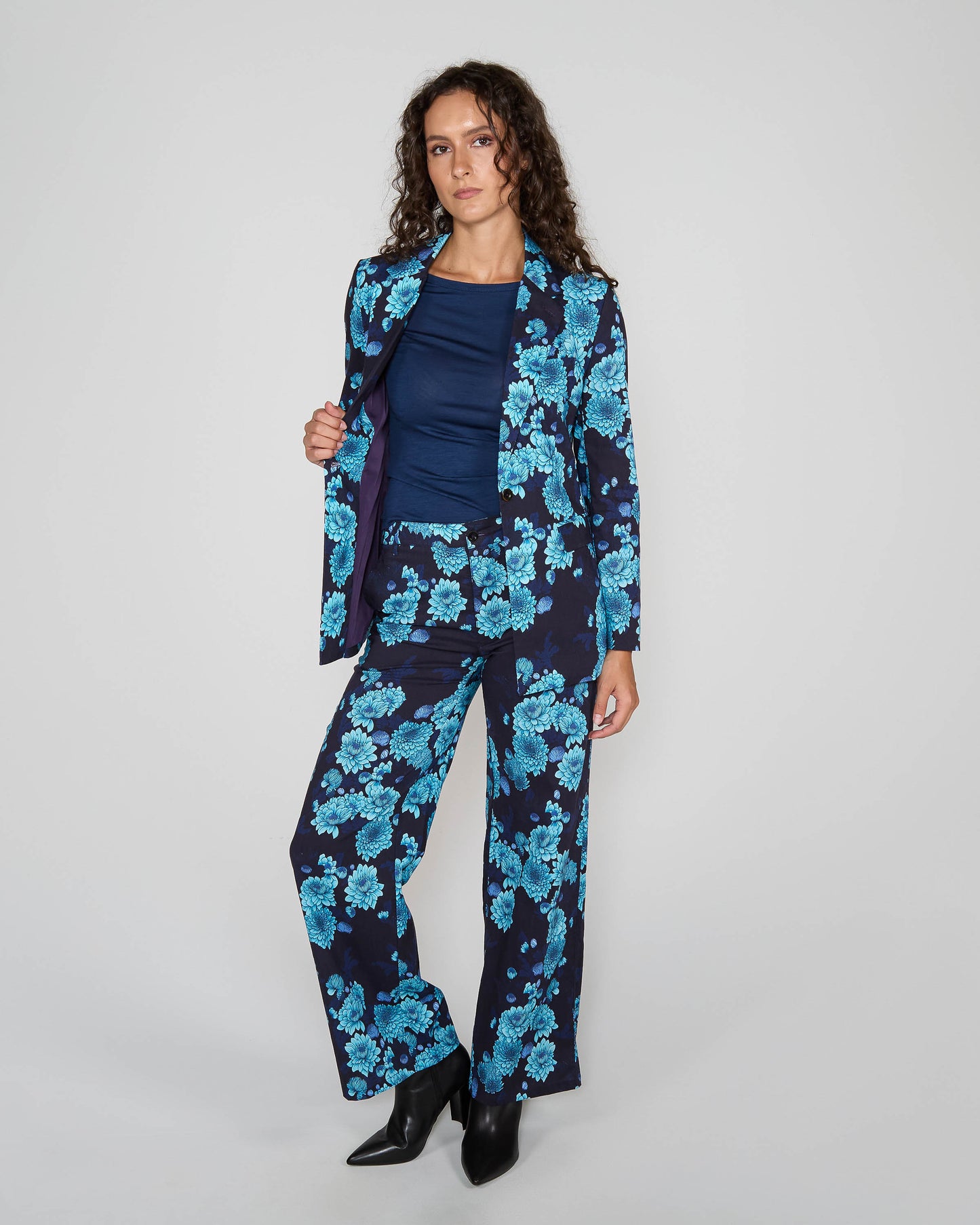 JANE SERIOUS FLORAL TAILORED BLAZER - NAVY