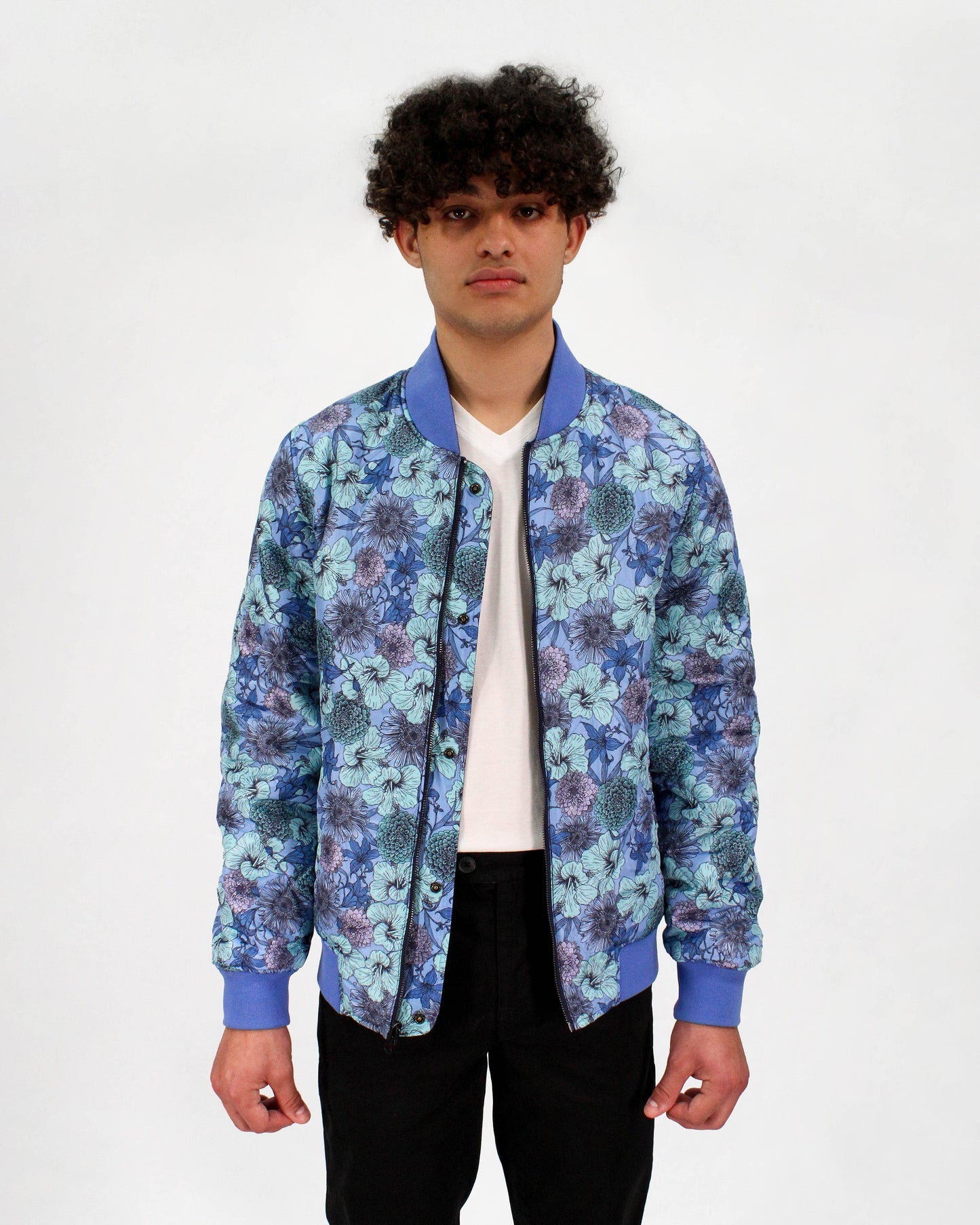 RON HIBISCUS GARDEN REVERSIBLE BOMBER JACKET IN NAVY
