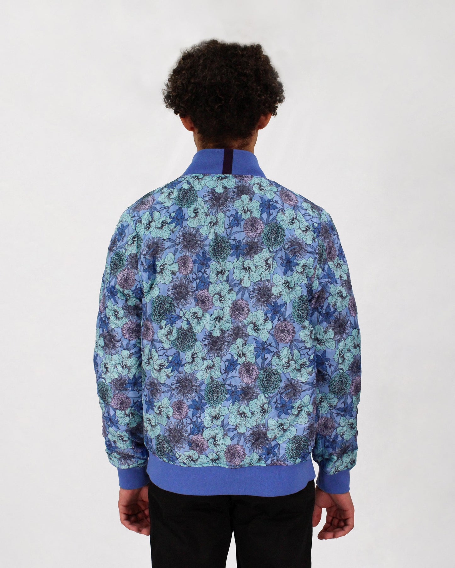 RON HIBISCUS GARDEN REVERSIBLE BOMBER JACKET IN NAVY