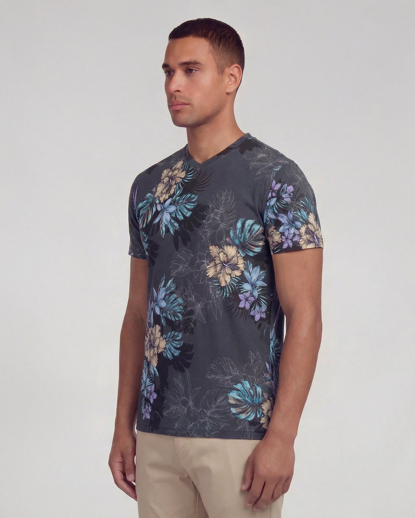 MAZE EXOTIC FLORAL BLACK MENS VNECK TEE