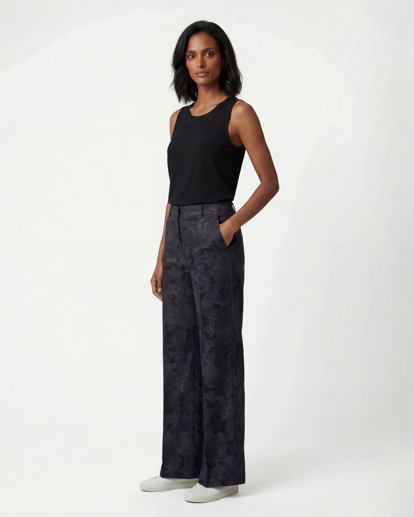 PHILLIS PAISLEY EXPLOSION BLACK WOMENS WIDE-LEG PANT