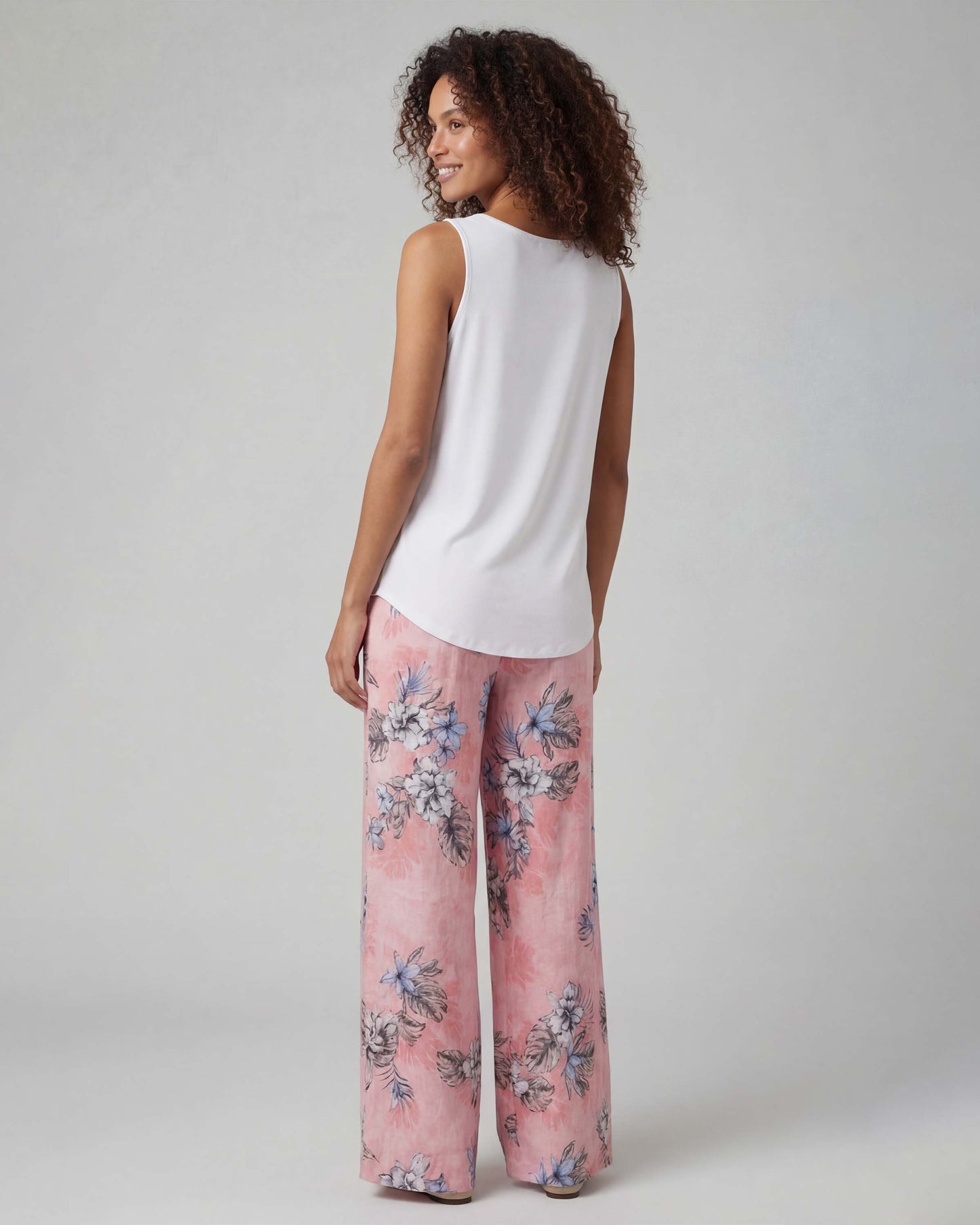 LILLIAN EXOTIC FLORAL CORAL WOMENS WIDE-LEG PANT