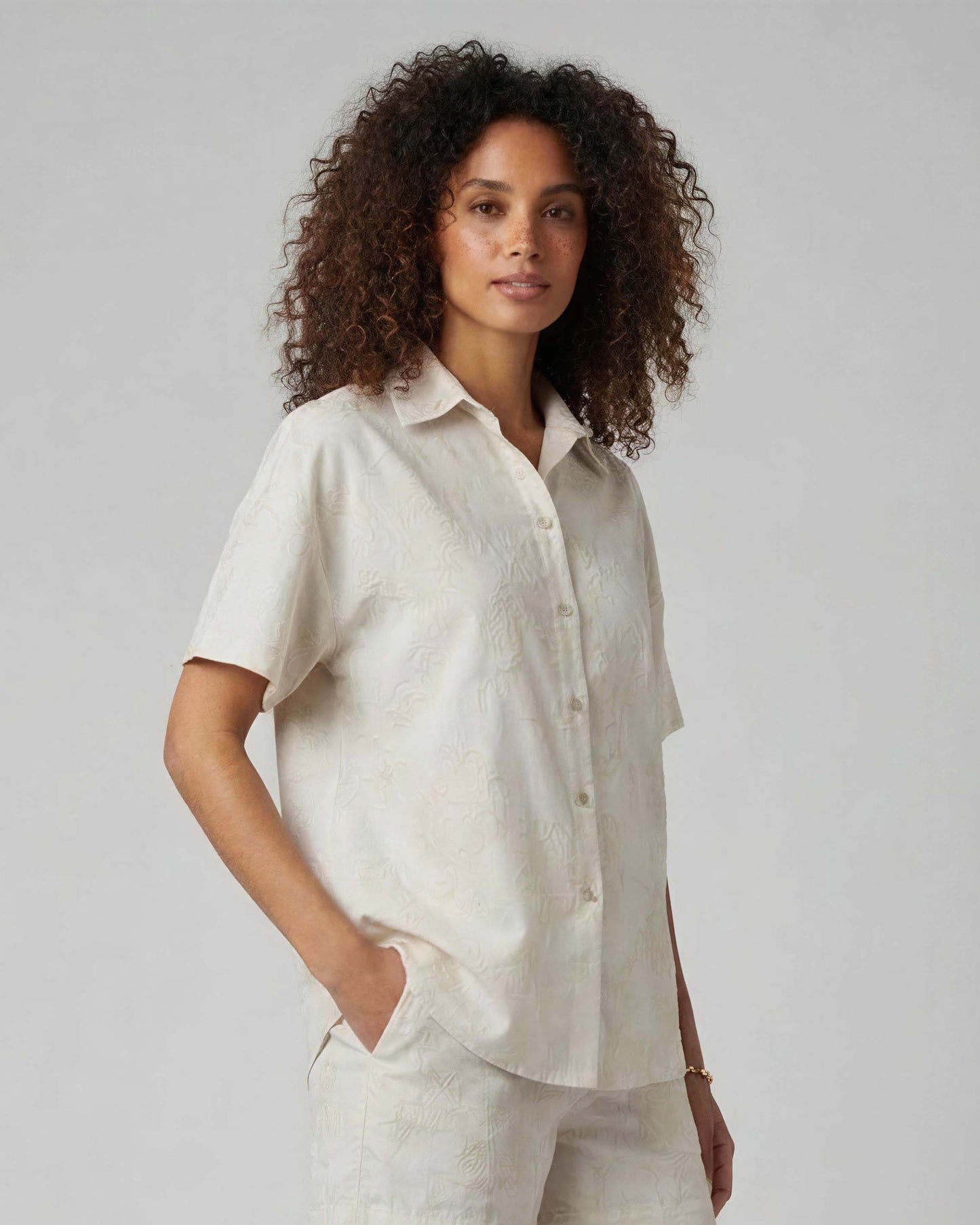 LARA PAISLEY EXPLOSION IVORY WOMENS LINEN PRINTED SHIRT