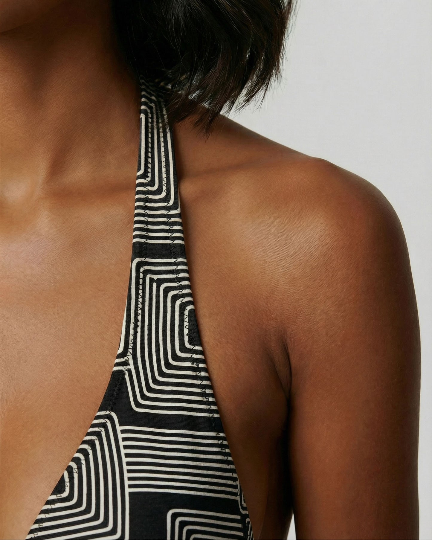 RAQUEL INTER TWINE BLACK WOMENS BIKINI TOP