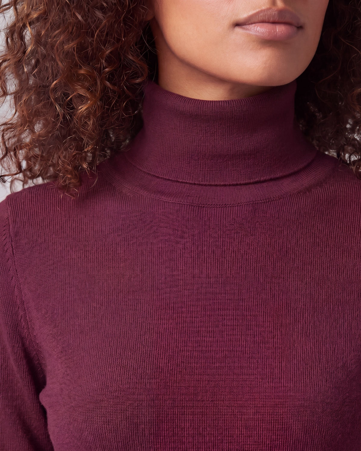 RONA PORT WOMEN'S MERINO SILK CASHMERE TURTLENECK