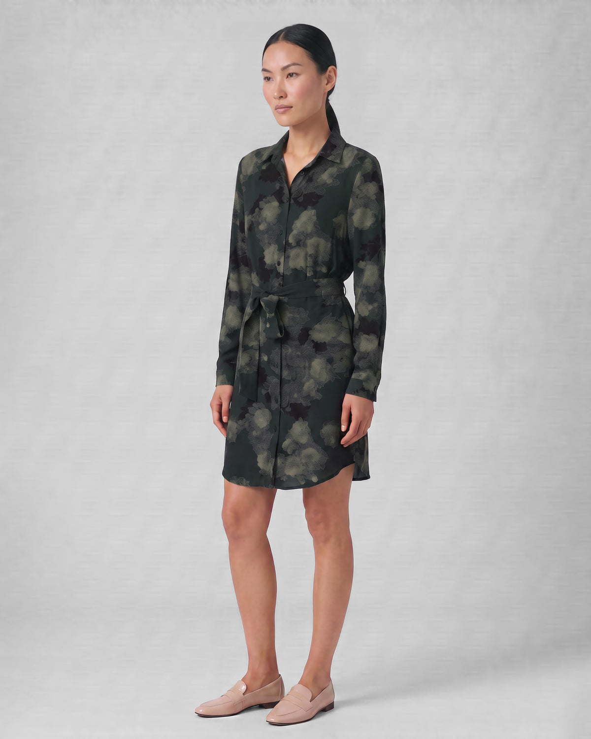 DOT LANS FLORAL BLACK WOMEN'S LYOCELL STRETCH SHIRT DRESS