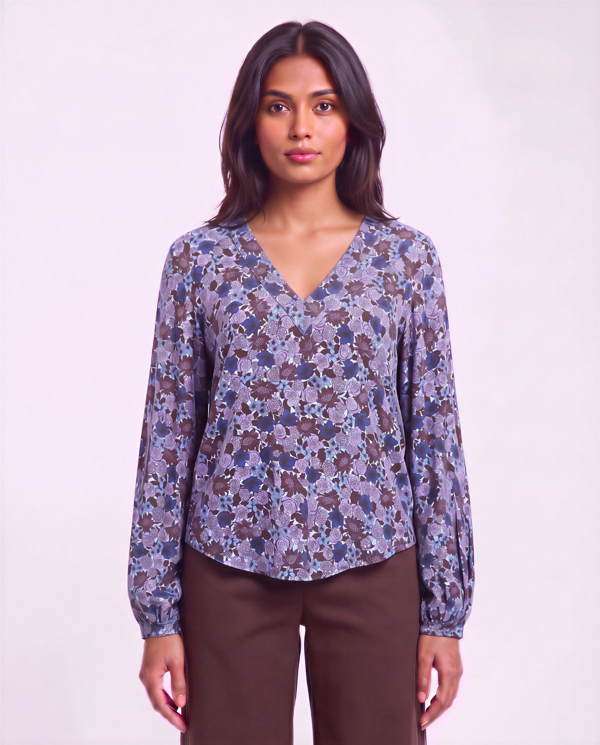 VAL TERNBERG FLORAL BROWNIE WOMEN'S LYOCELL STRETCH V-NECK TOP