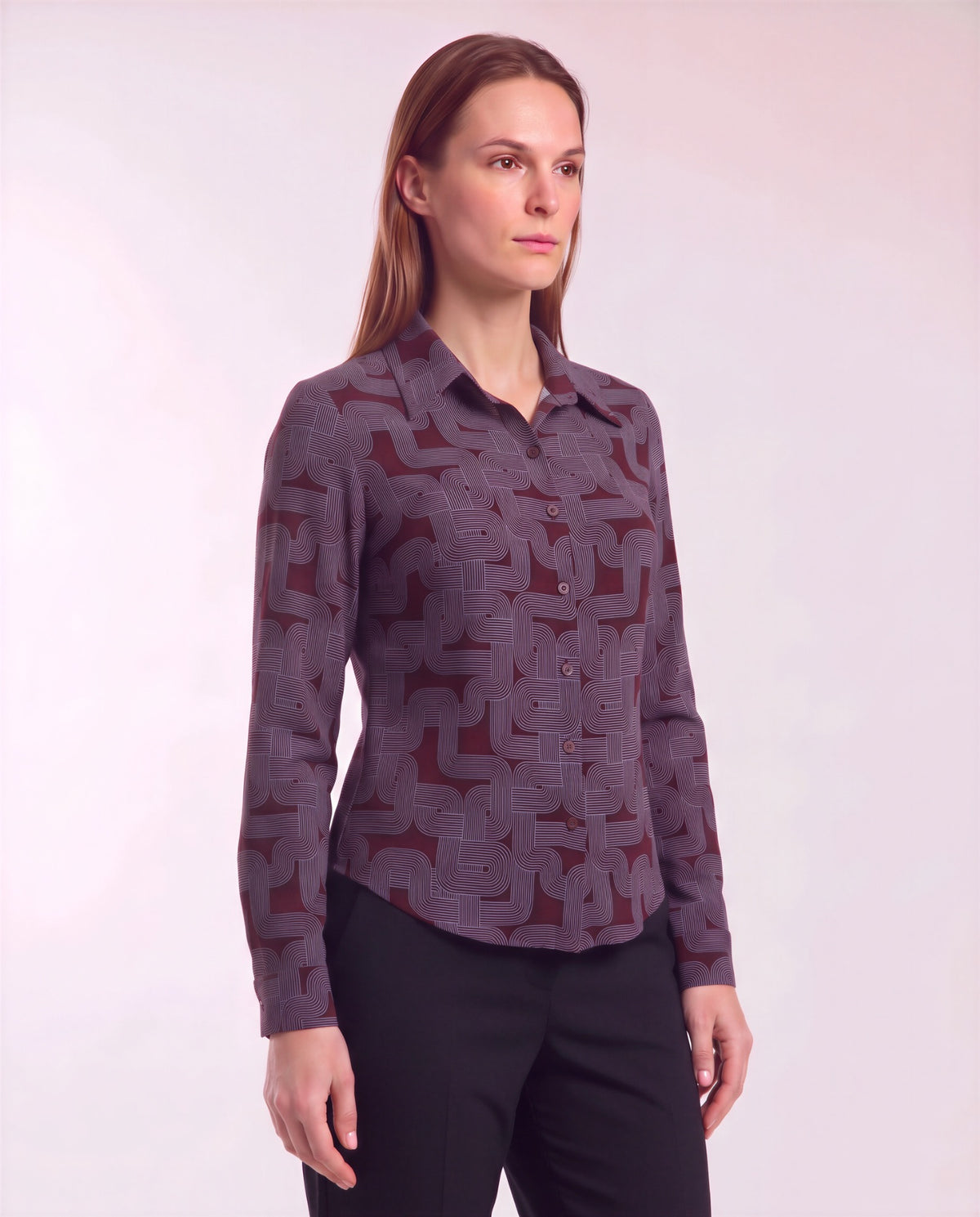 SUTTON BLONS GEO PORT WOMEN'S STRETCH SILK LONG-SLEEVE SHIRT