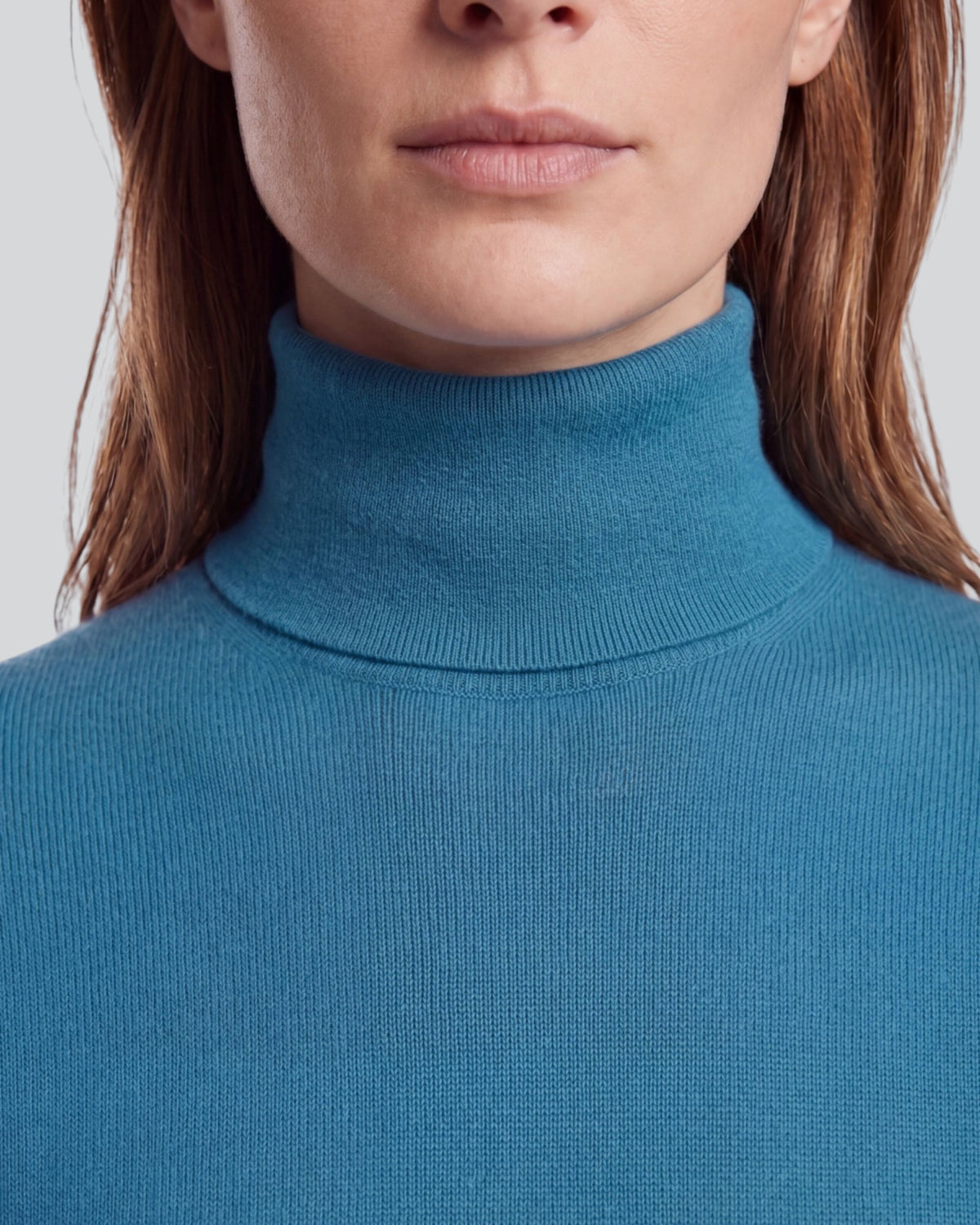 RONA LEGION WOMEN'S MERINO SILK CASHMERE TURTLENECK